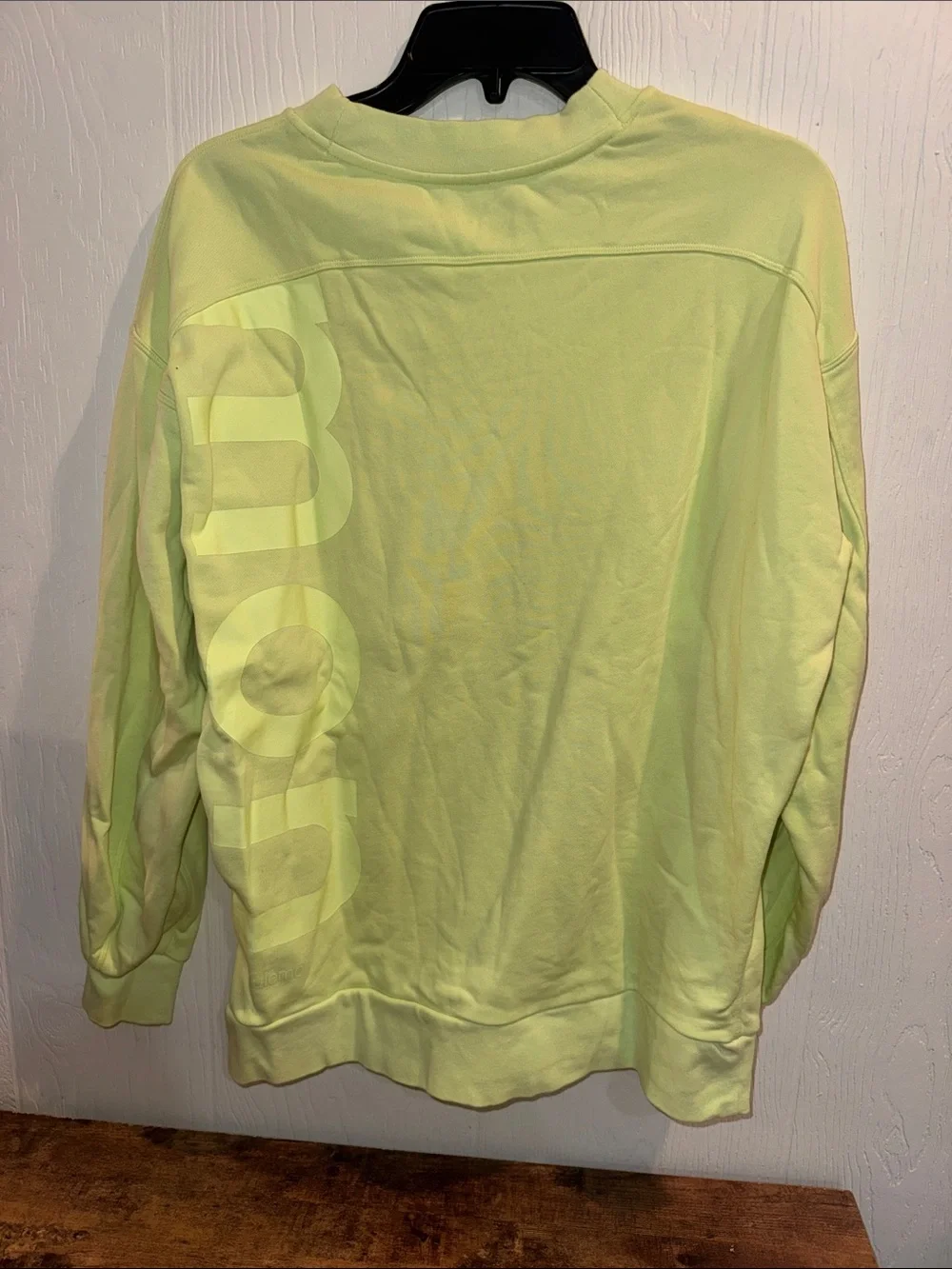 lululemon athletica Men's Crewneck Sweatshirt in Neon Yellow